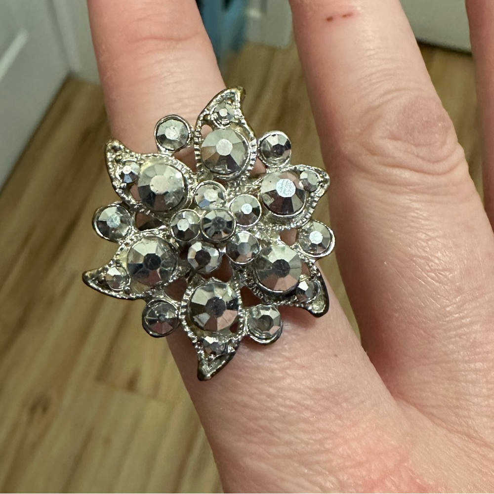 Metal cocktail ring